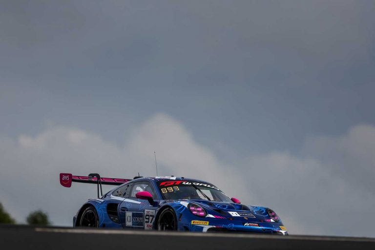 Loek Hartog, Pilot Porsche 911 GT3 R #97