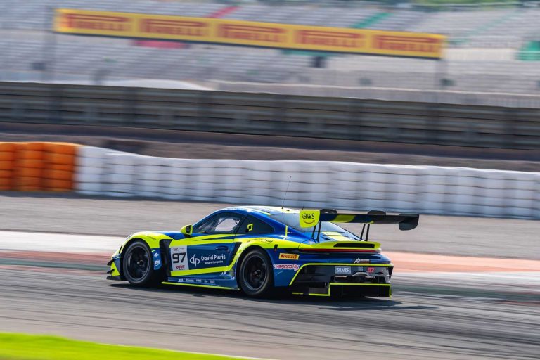 Rutronik-Racing-GTWC-Sprint-Cup-Saison-in-Valencia-abschluss