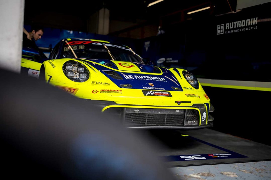 Rutronik-Racing-kämpft-in-Valencia-um-Sprint-Cup-Titel