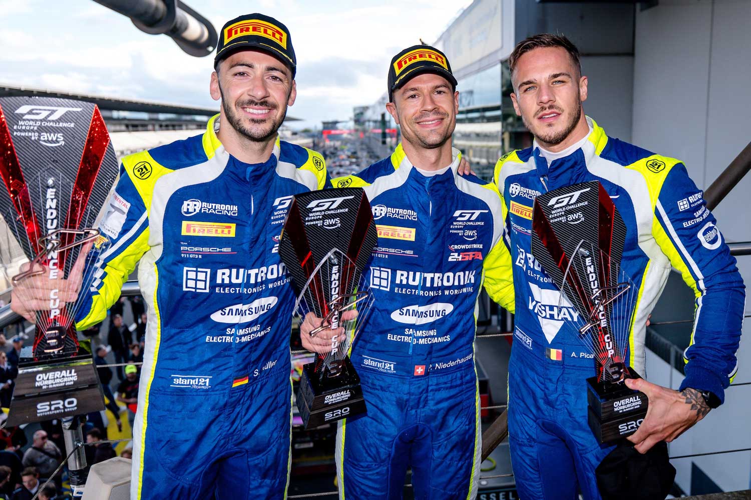 Rutronik-Racing-setzt-Erfolgsserie-mit-Podestergebnis-am-Nürburgring-fort